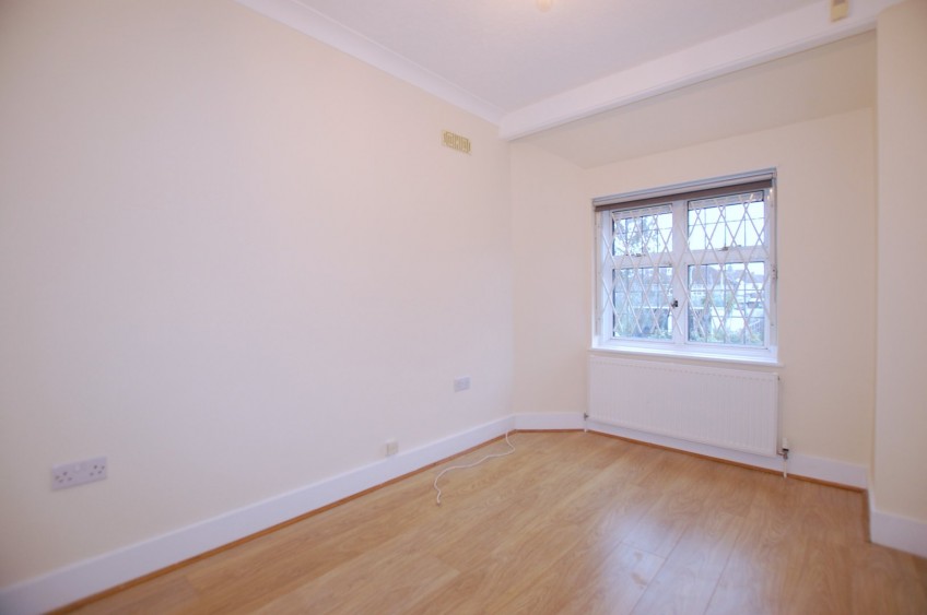 Images for Court Farm Road, LONDON EAID:1417578892 BID:7719601