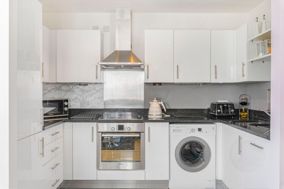 Images for Albemarle Road, 1 Albemarle Road, Beckenham, Kent EAID:1417578892 BID:7719601
