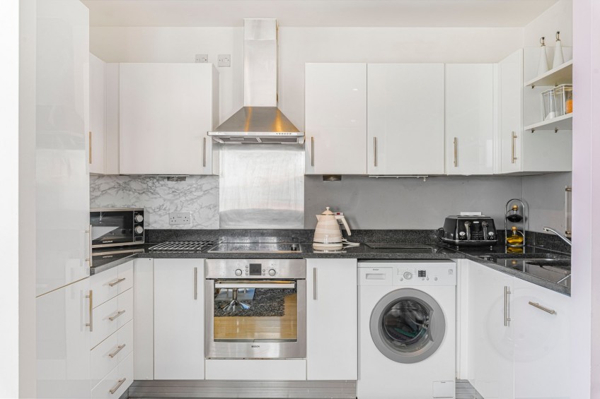 Images for Albemarle Road, 1 Albemarle Road, Beckenham, Kent EAID:1417578892 BID:7719601