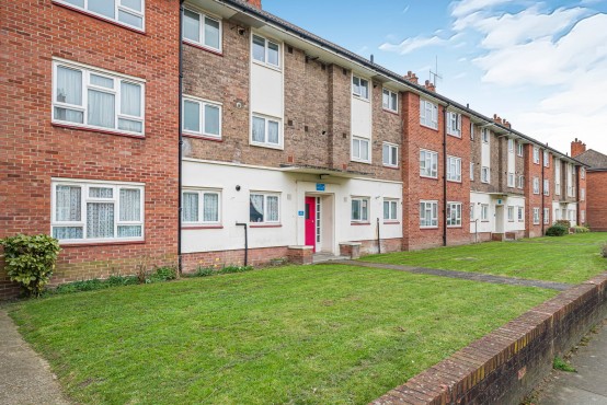 Images for Martins Road, BROMLEY, Kent EAID:1417578892 BID:7719601