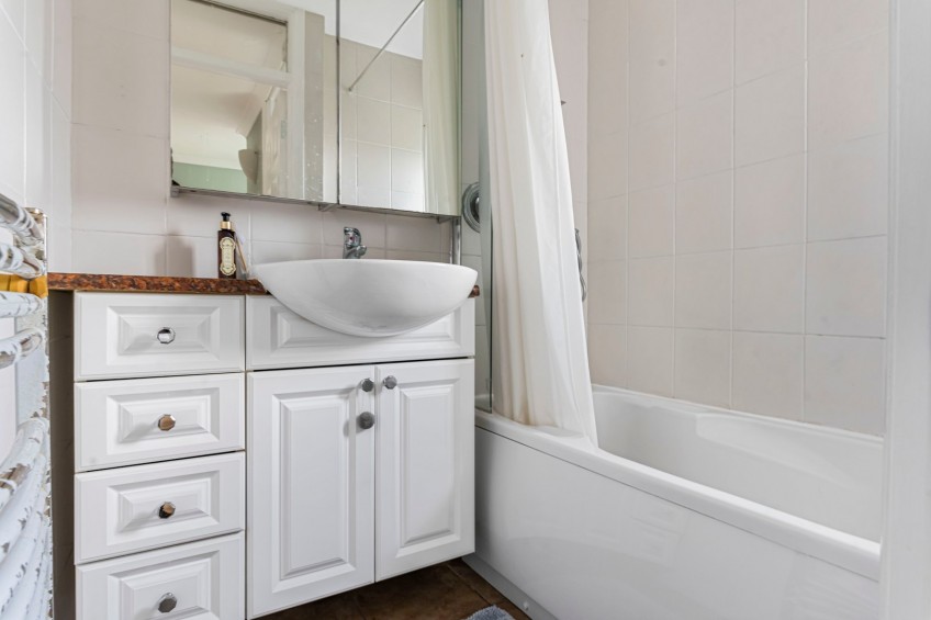Images for Farleigh Avenue, Bromley, Kent EAID:1417578892 BID:7719601