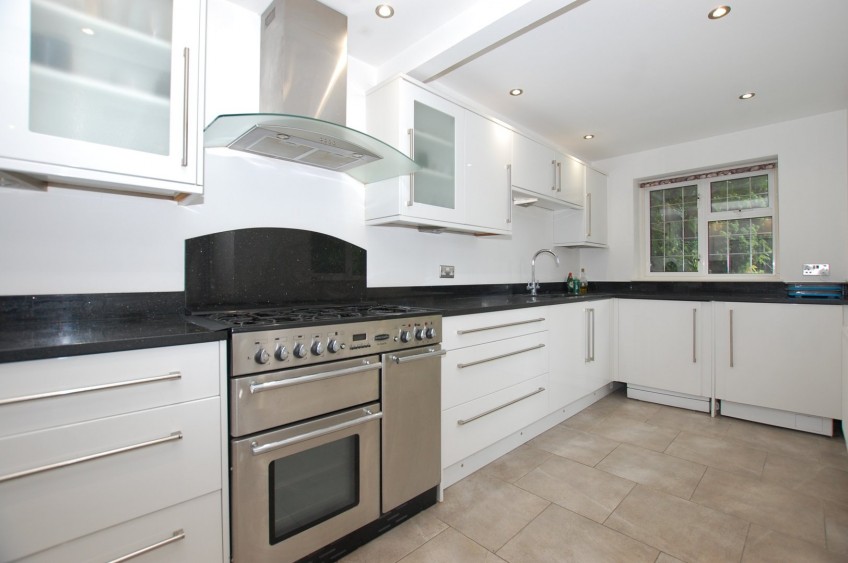 Images for Winchester Road, Bromley, Kent EAID:1417578892 BID:7719601