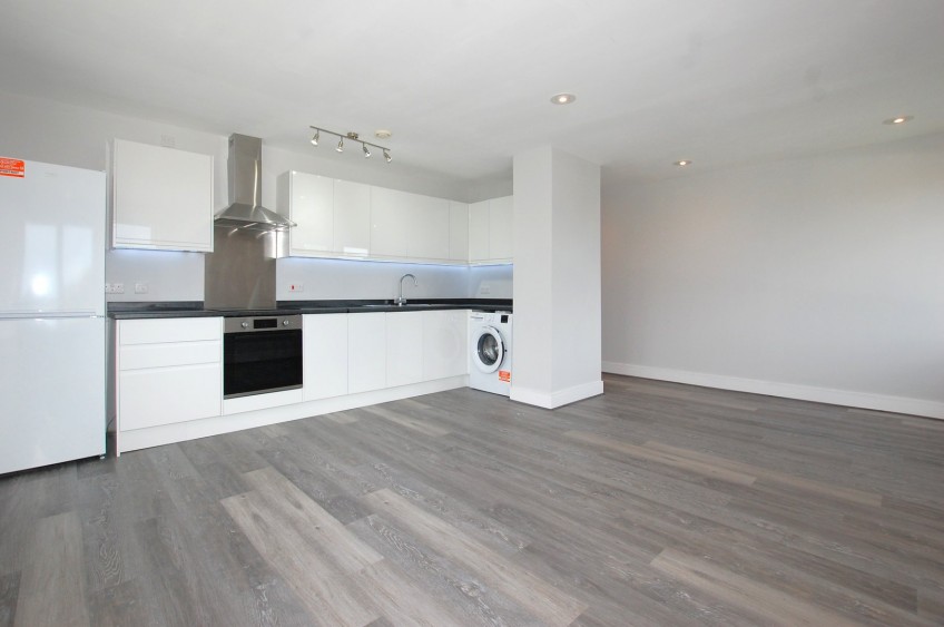 Images for Albemarle Road, Beckenham, Kent EAID:1417578892 BID:7719601