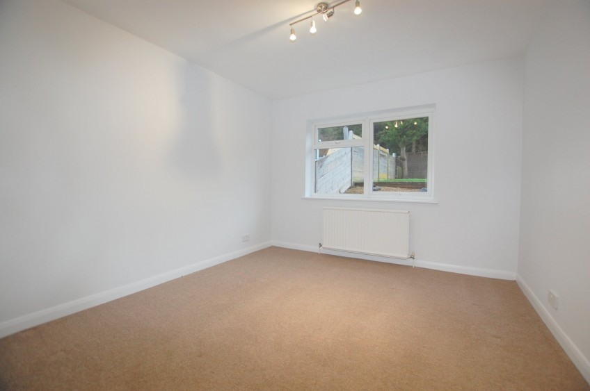 Images for Ravensbourne Avenue, BROMLEY, Kent EAID:1417578892 BID:7719601