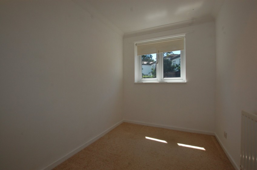 Images for Dykes Way, Bromley, Kent EAID:1417578892 BID:7719601