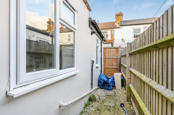 Images for Freelands Grove, Bromley, Kent EAID:1417578892 BID:7719601