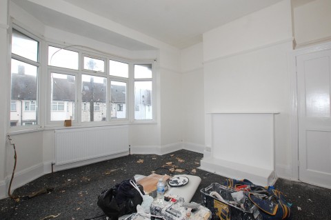 Arngask Road, LONDON - EAID:1417578892, BID:7719601