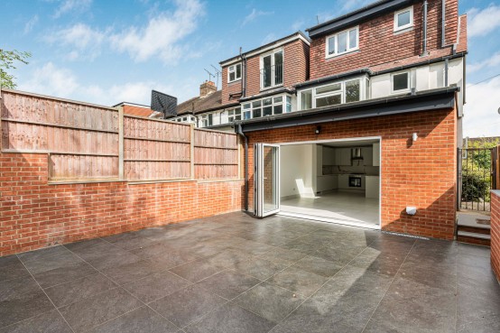 Images for Oak Tree Gardens, Bromley, Kent EAID:1417578892 BID:7719601