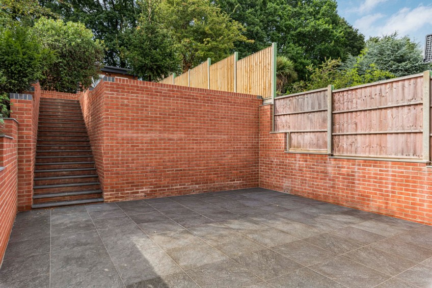 Images for Oak Tree Gardens, Bromley, Kent EAID:1417578892 BID:7719601