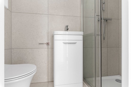 Images for Oak Tree Gardens, Bromley, Kent EAID:1417578892 BID:7719601