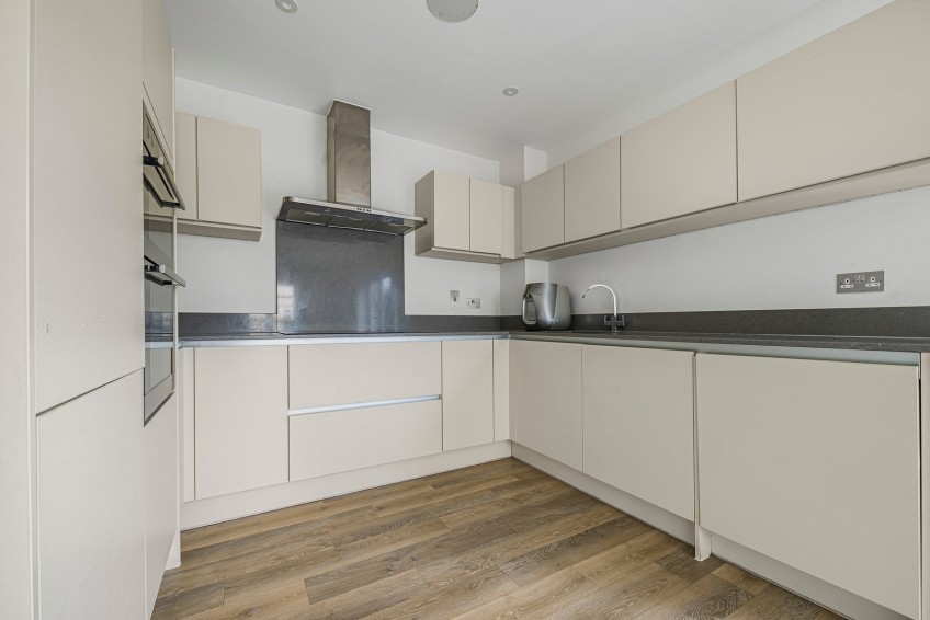 Images for Worsley Bridge Road, Beckenham, Kent EAID:1417578892 BID:7719601