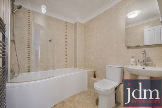 Images for Albemarle Road, Beckenham, Kent EAID:1417578892 BID:7719601