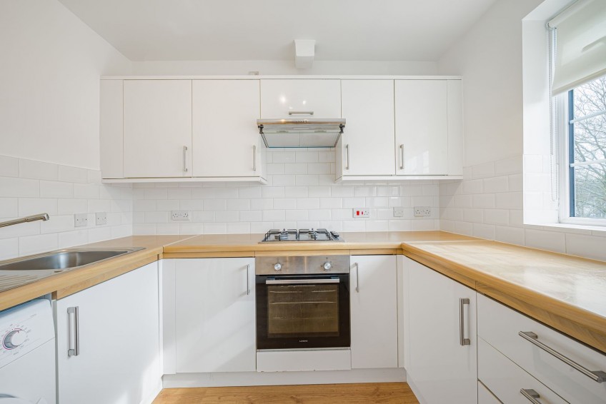 Images for Hanson Close, Beckenham, Kent EAID:1417578892 BID:7719601