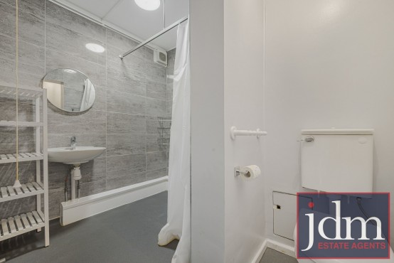 Images for Mays Hill Road, Bromley, Kent EAID:1417578892 BID:7719601